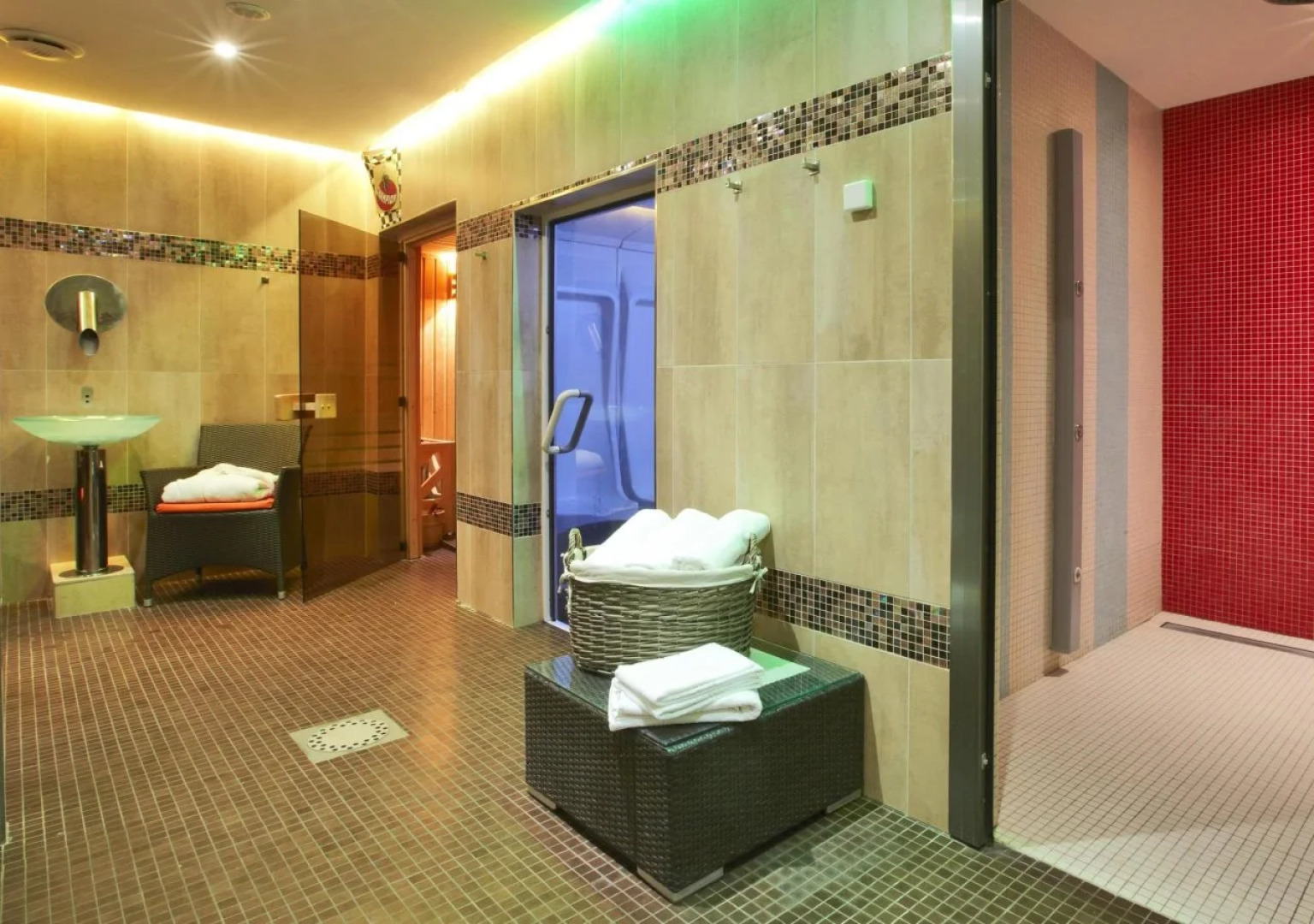 Enzo Hotels Metz Sud Augny by Kyriad Direct