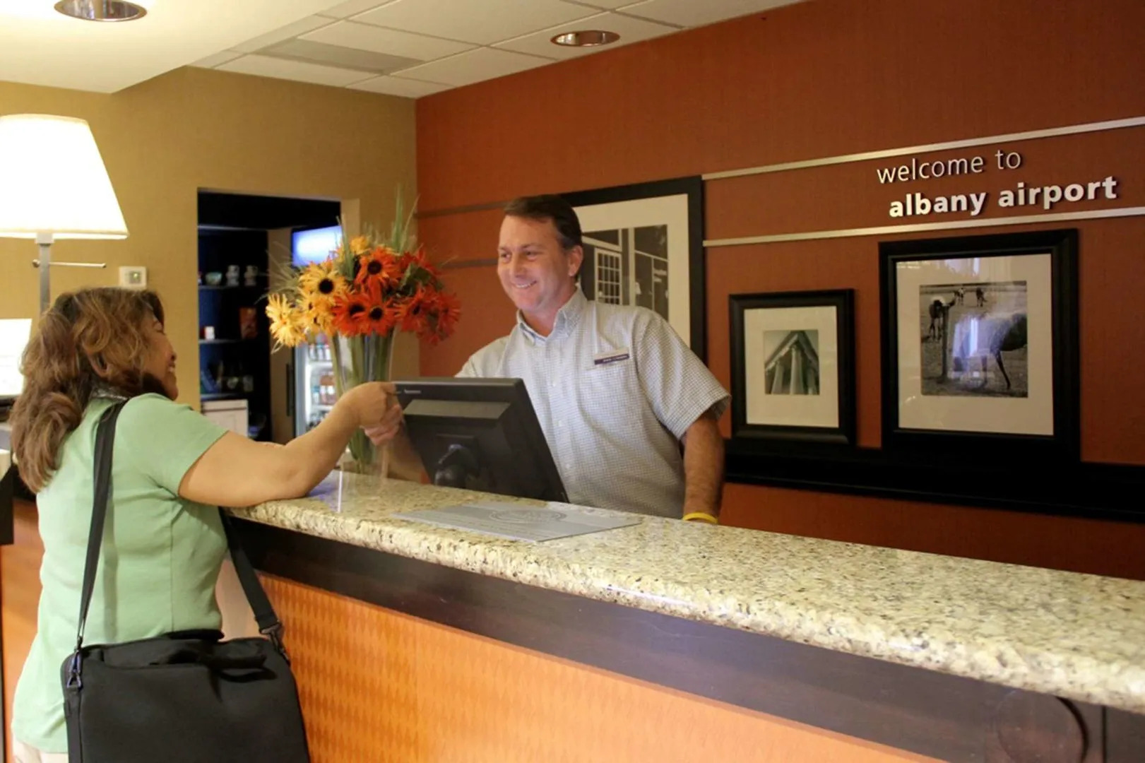 Hampton Inn & Suites Albany Airport