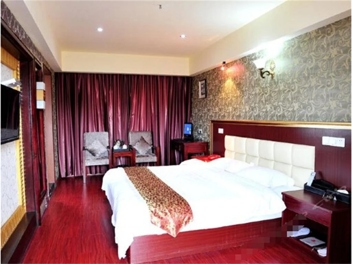 Jiangyou Sanguo Hotel