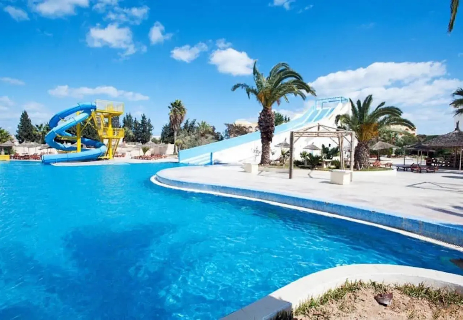 Soviva Resort - Families Only