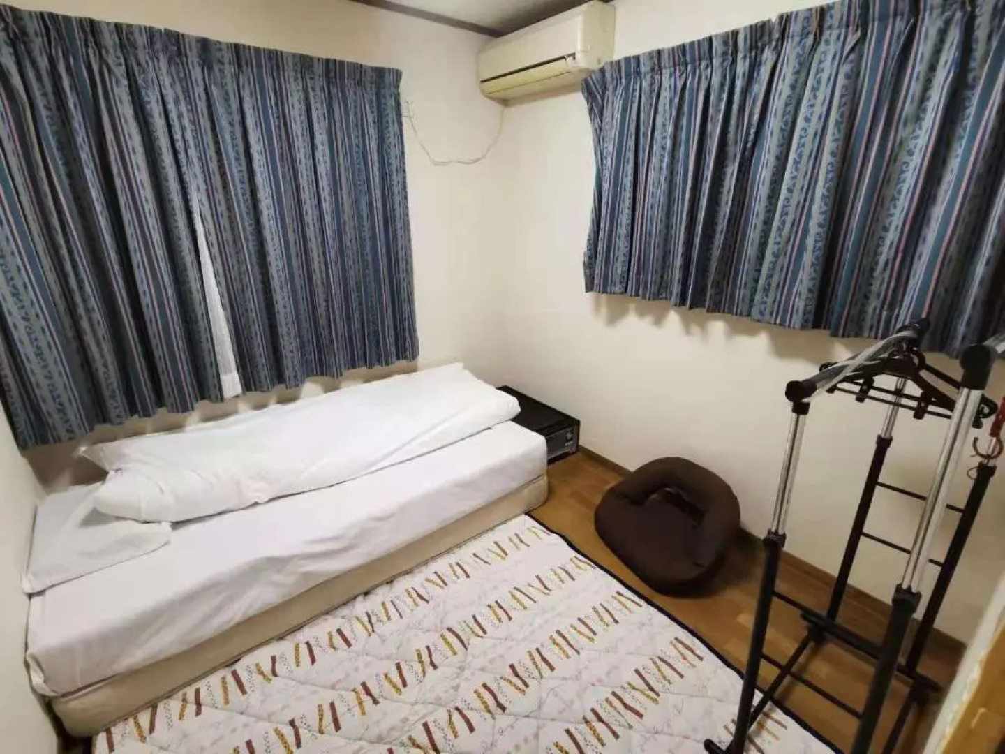 桜薫 熱川駅まで280メートル海水浴場まで500メートル