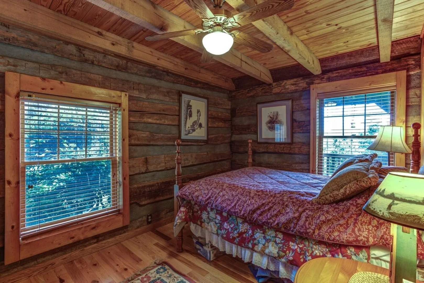 Grandma's Mountain Cabin 3 Bedrooms 2 Bathrooms Cabin