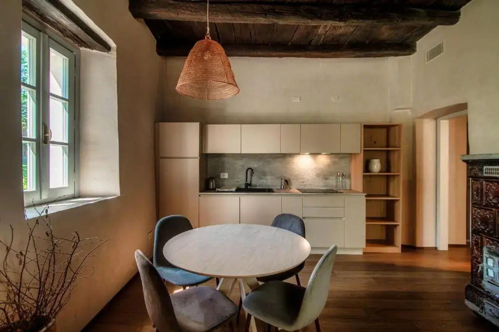 Dandelion Como Suites & Park