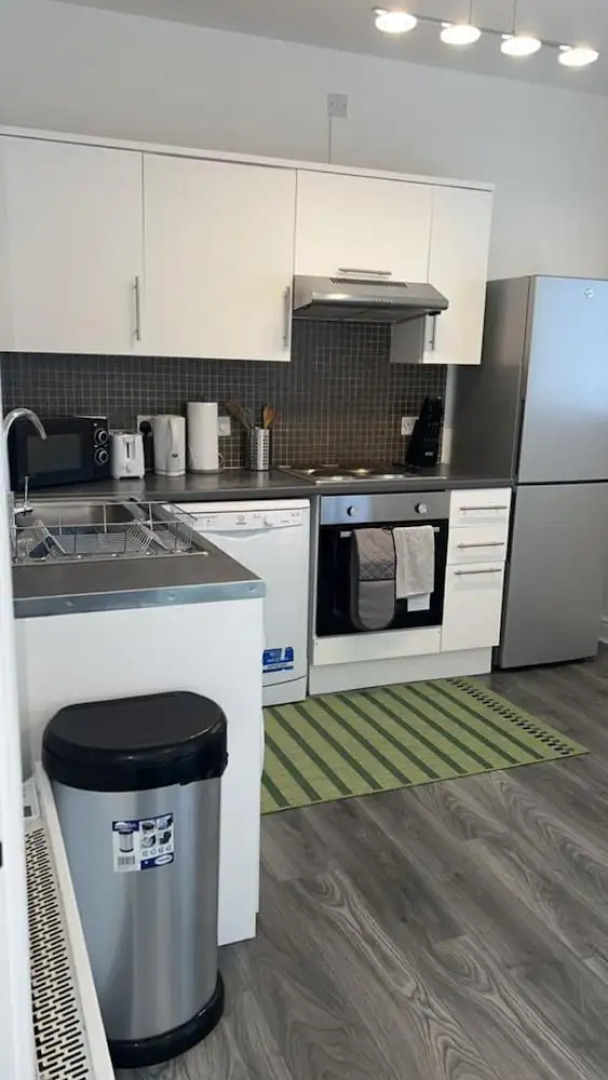 Beautiful 1-bed Apartment in Tipton