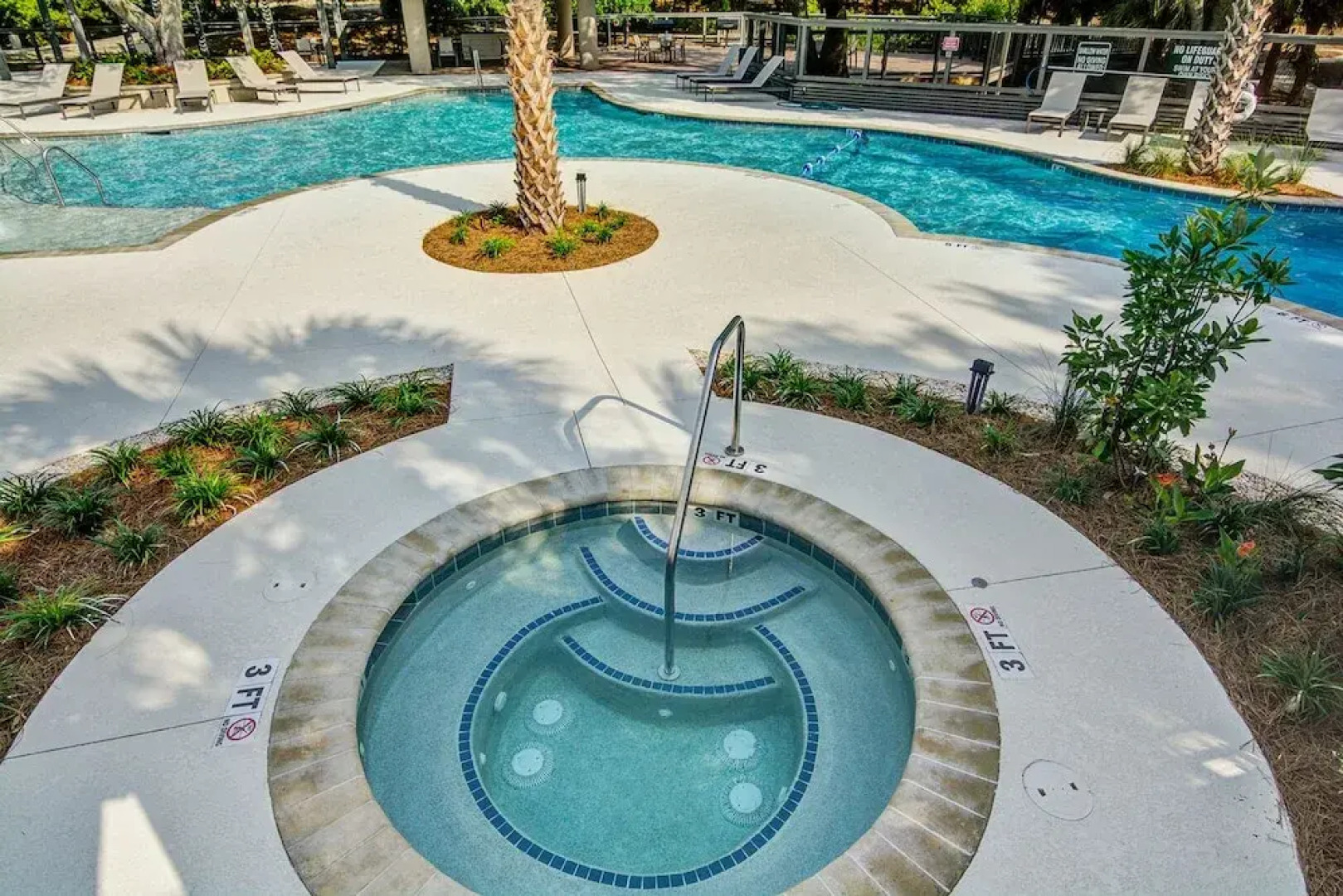 Ocean Club by RedAwning