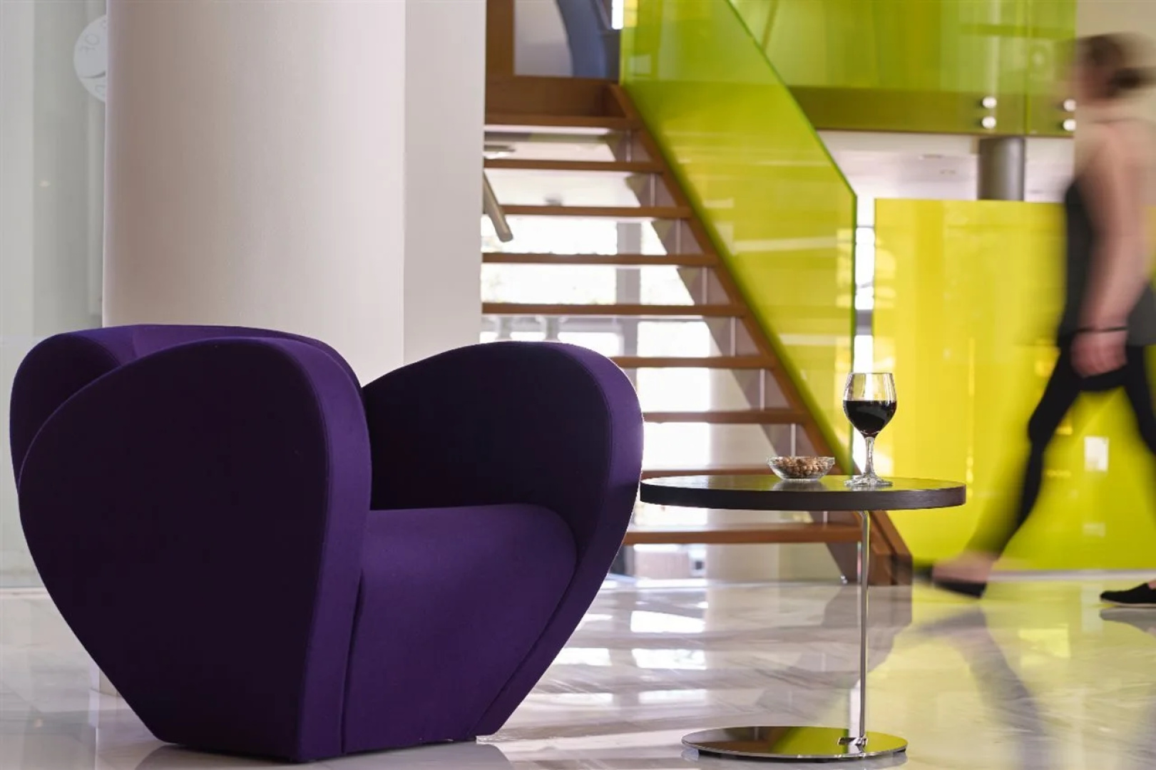 Kyma Suites Beach Hotel