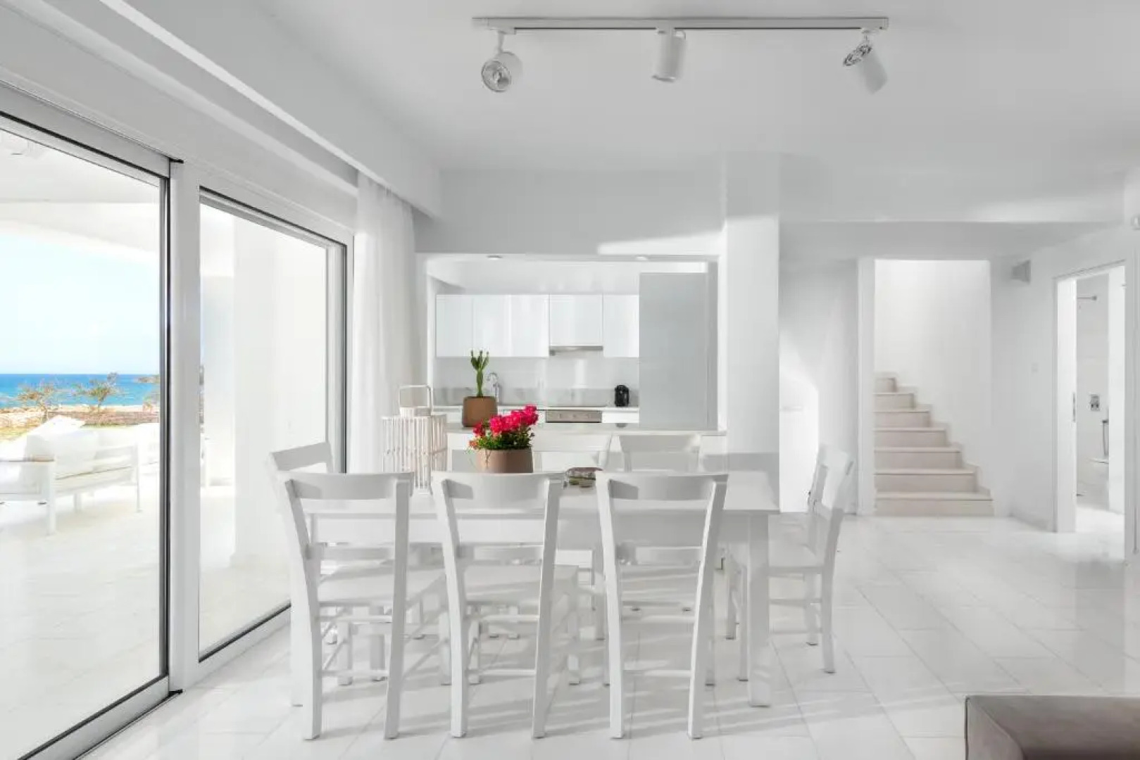 Maria & Nada Beachfront Villas