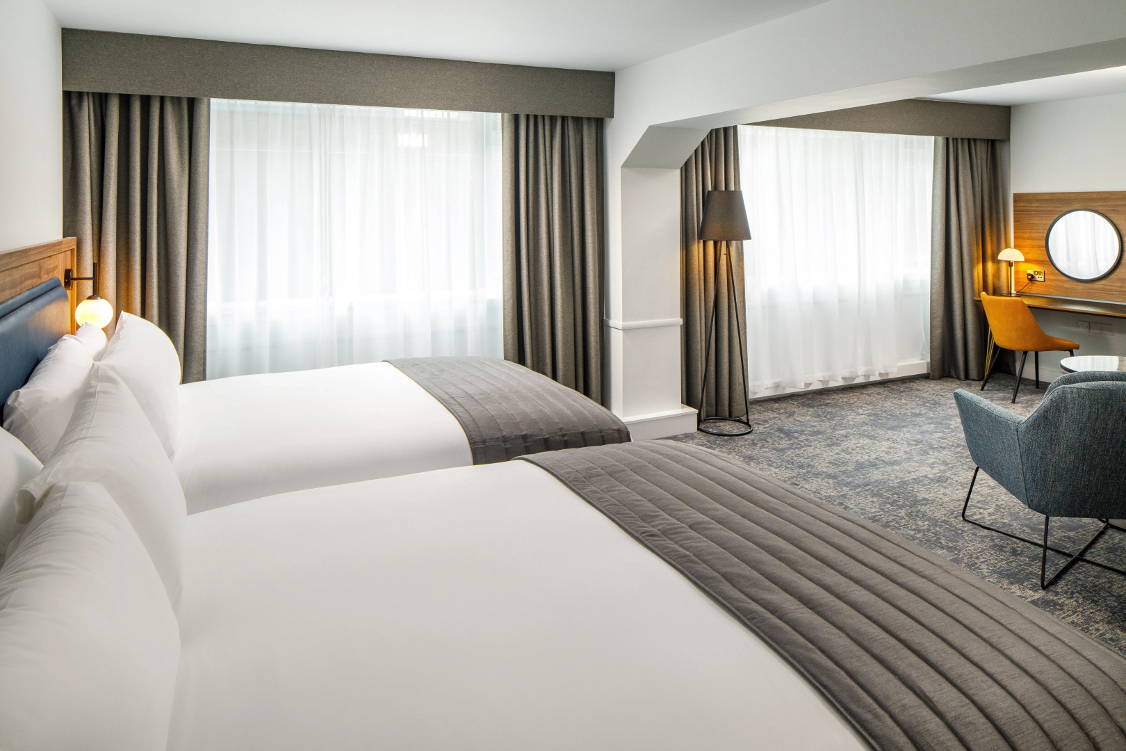 Crowne Plaza Manchester Airport by IHG