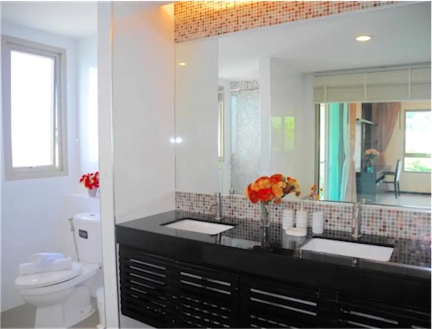 Kamala Regent Modern 2 bedrooms Apartment