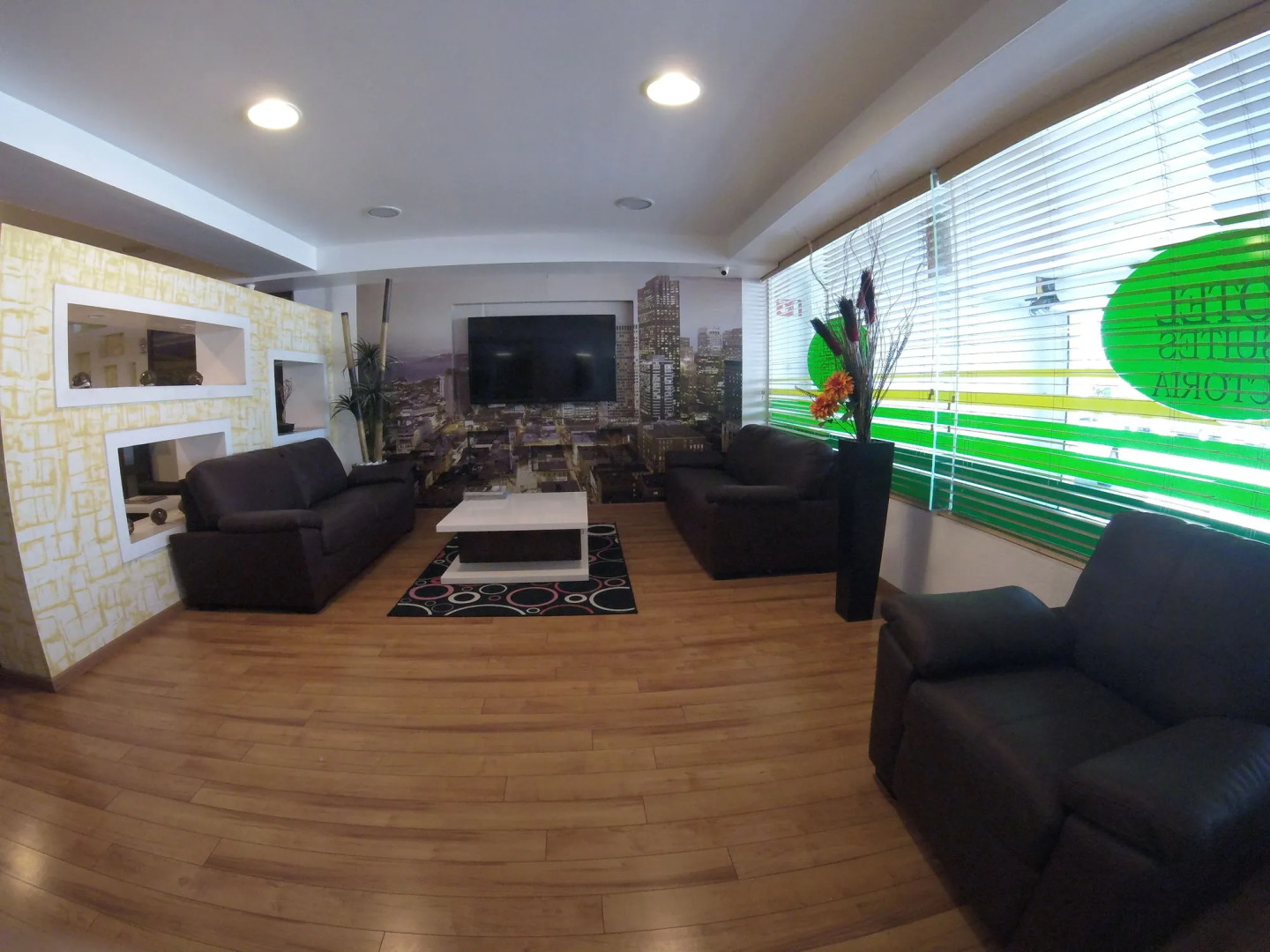 Hotel Suites Victoria