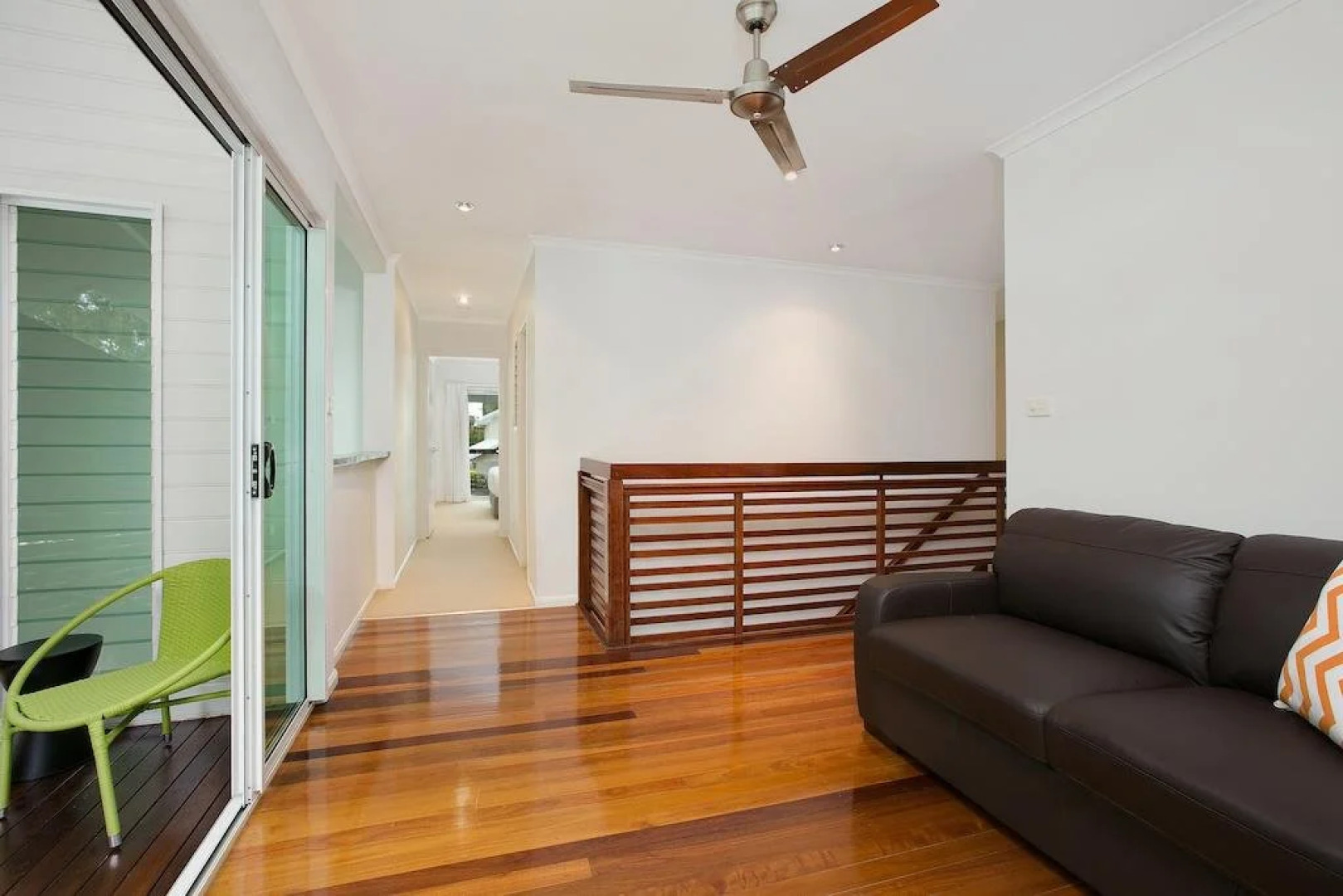 Deja Vu Palm Cove Private Heated Pool