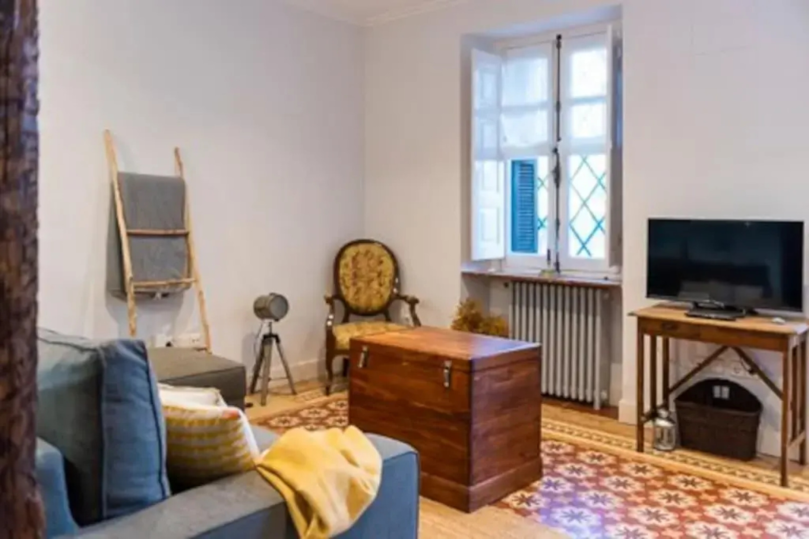 Villa colonial Jardin Algorta centro Puerto Viejo