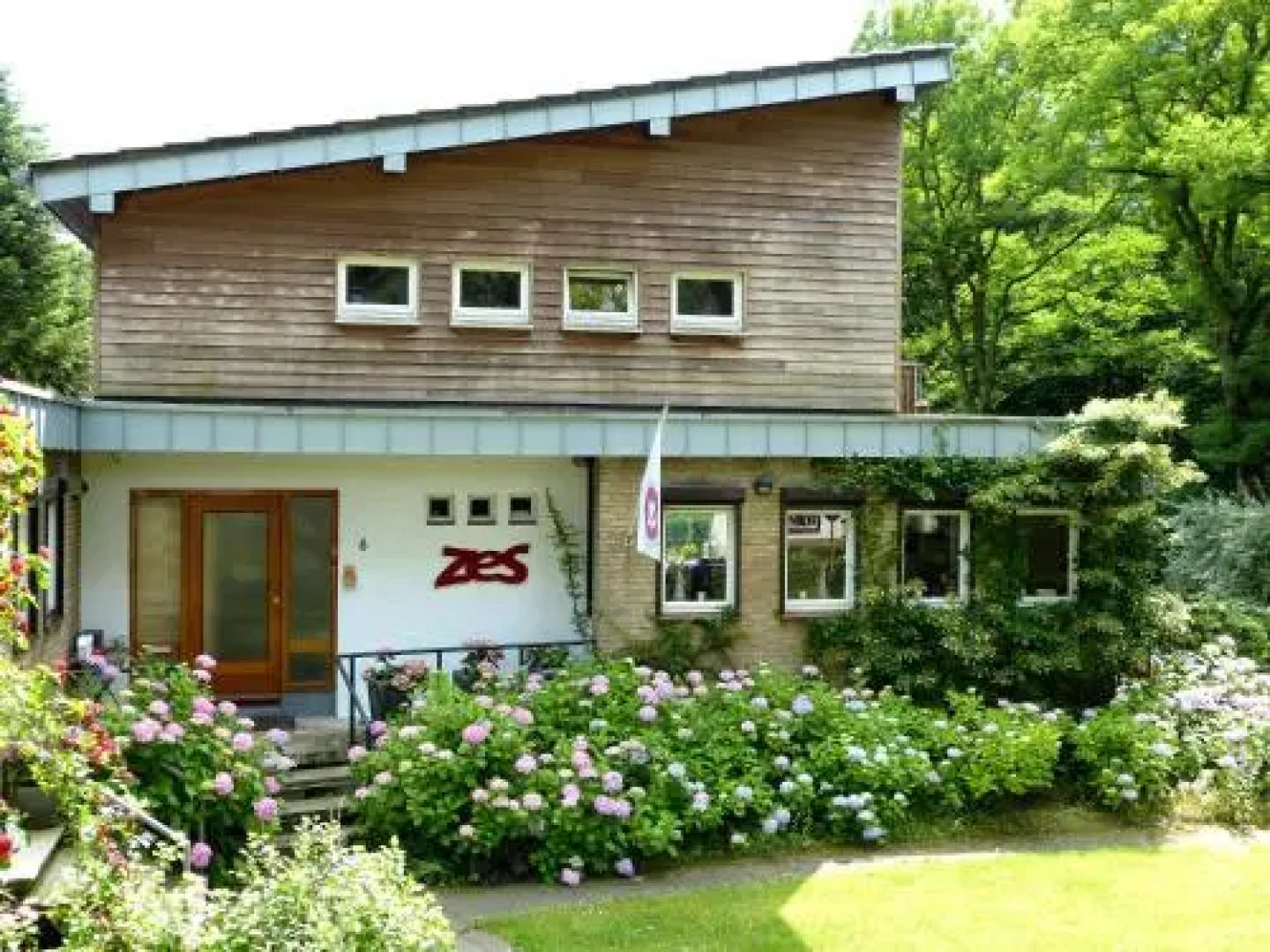 Bed&breakfast NummerZES