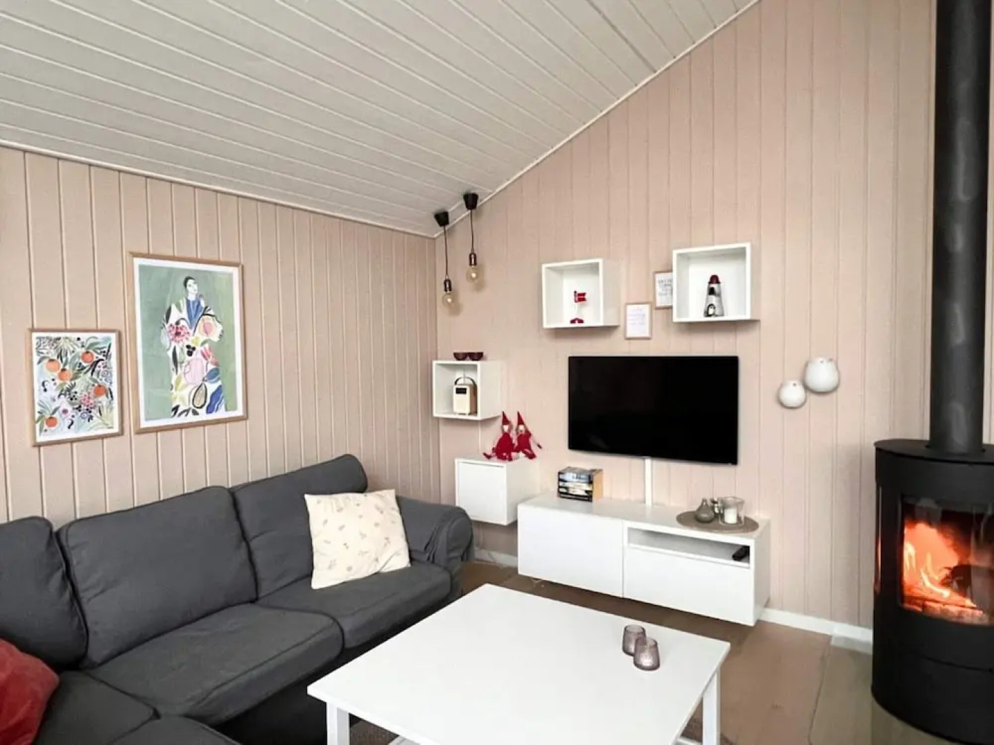 6 Person Holiday Home in Tarm