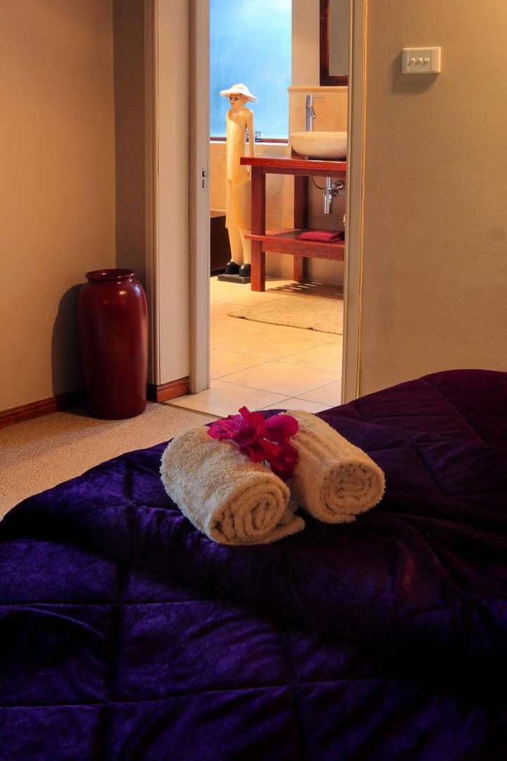 Thatchwood Country Lodge