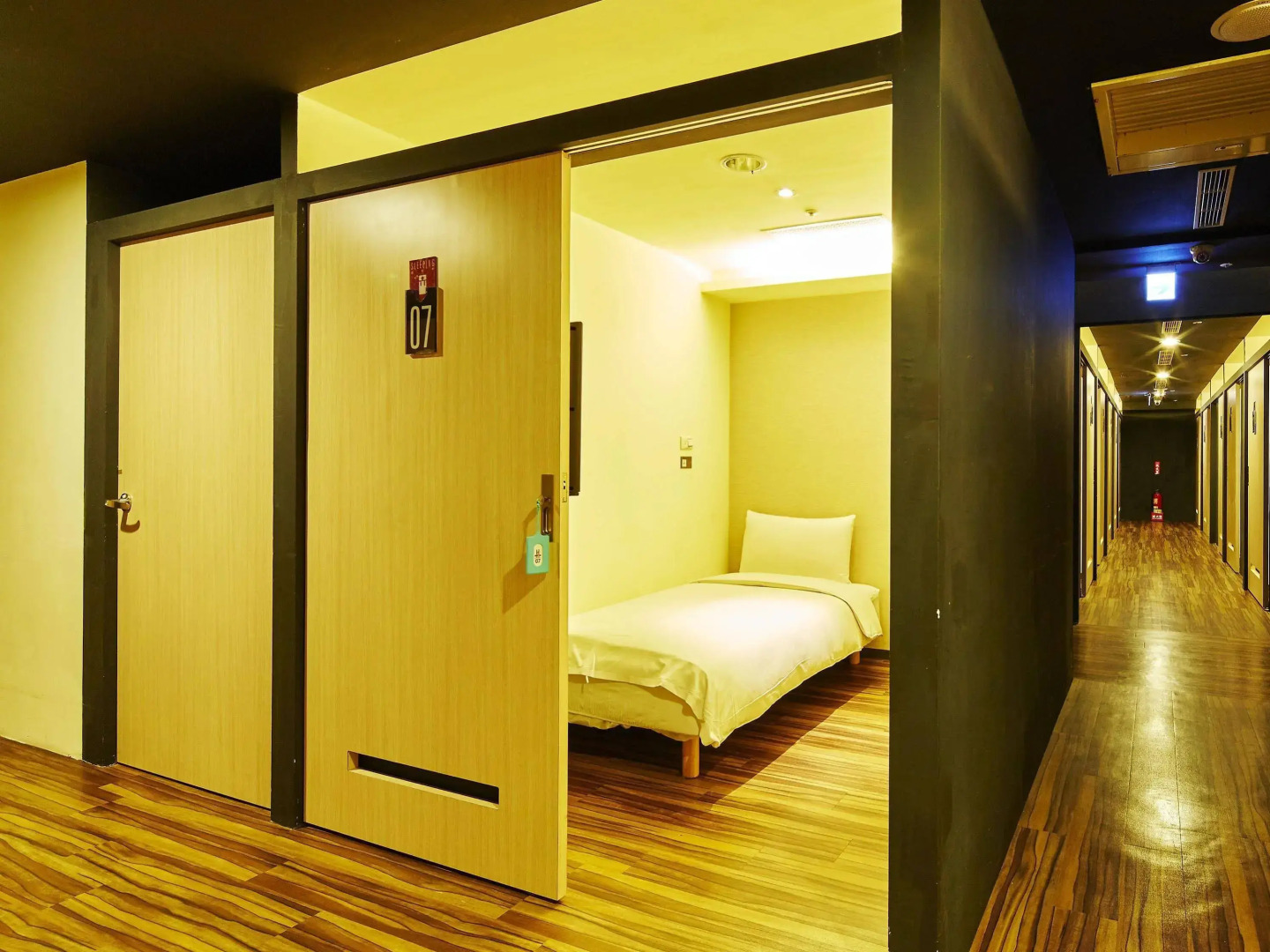 Single inn kaohsiung Lisen Hostel