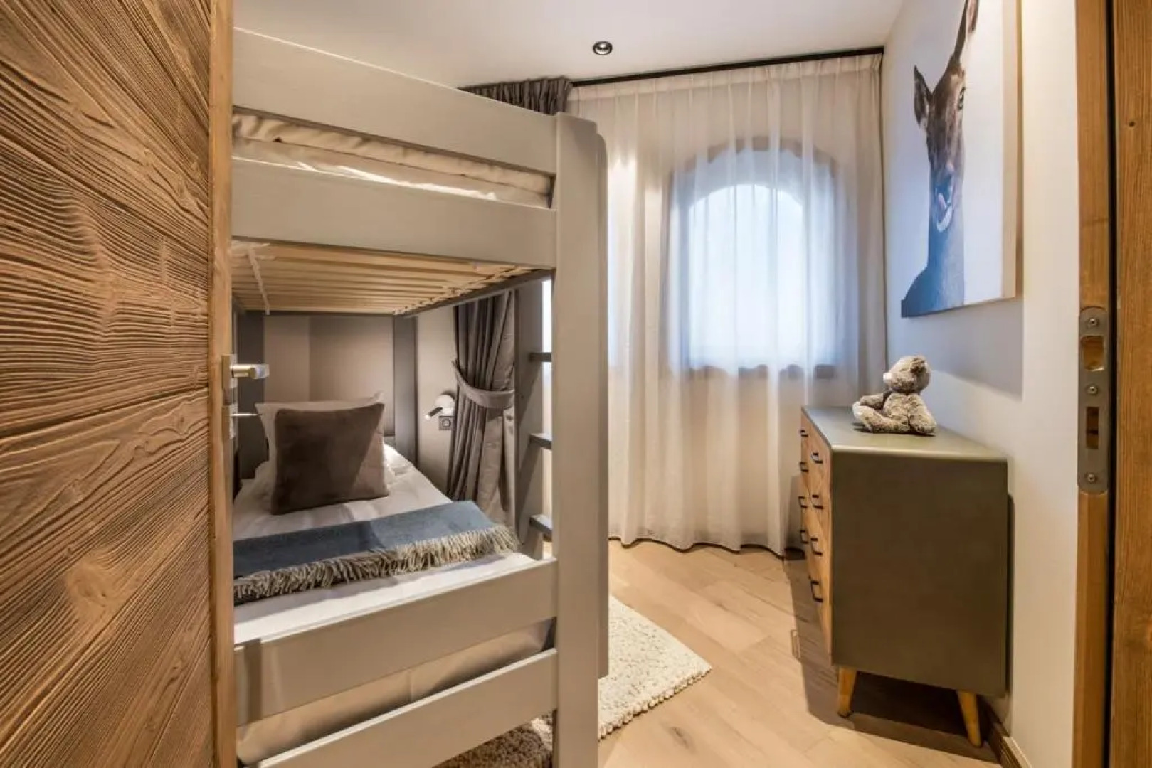 Vail Lodge by Alpine Resorts