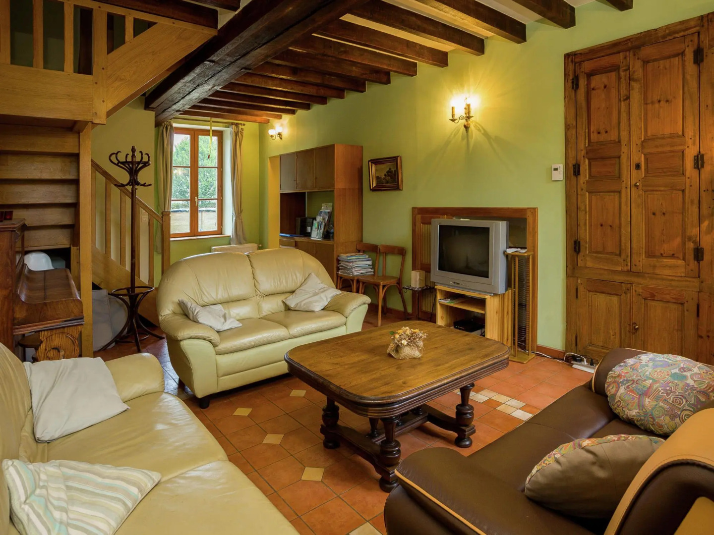 Authentic Burgundy Holiday Home With Plenty of Space and Privacy, Near Diges