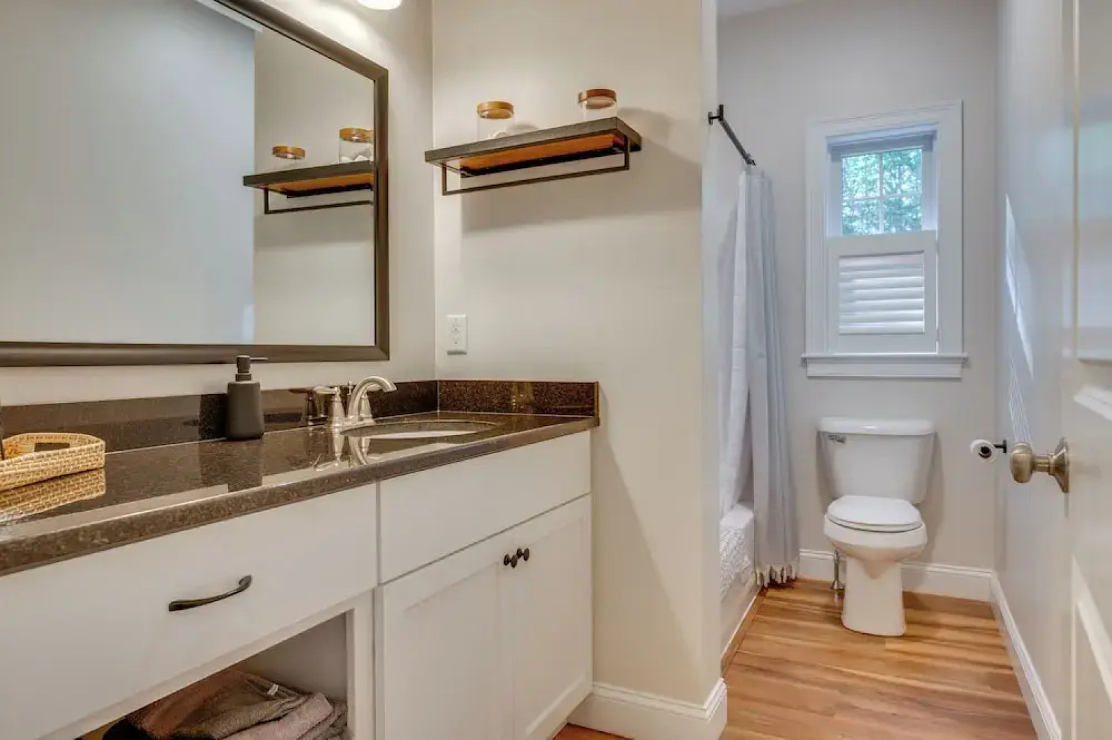 Stylish Arundel Cottage, 6 Mi to Dock Square!