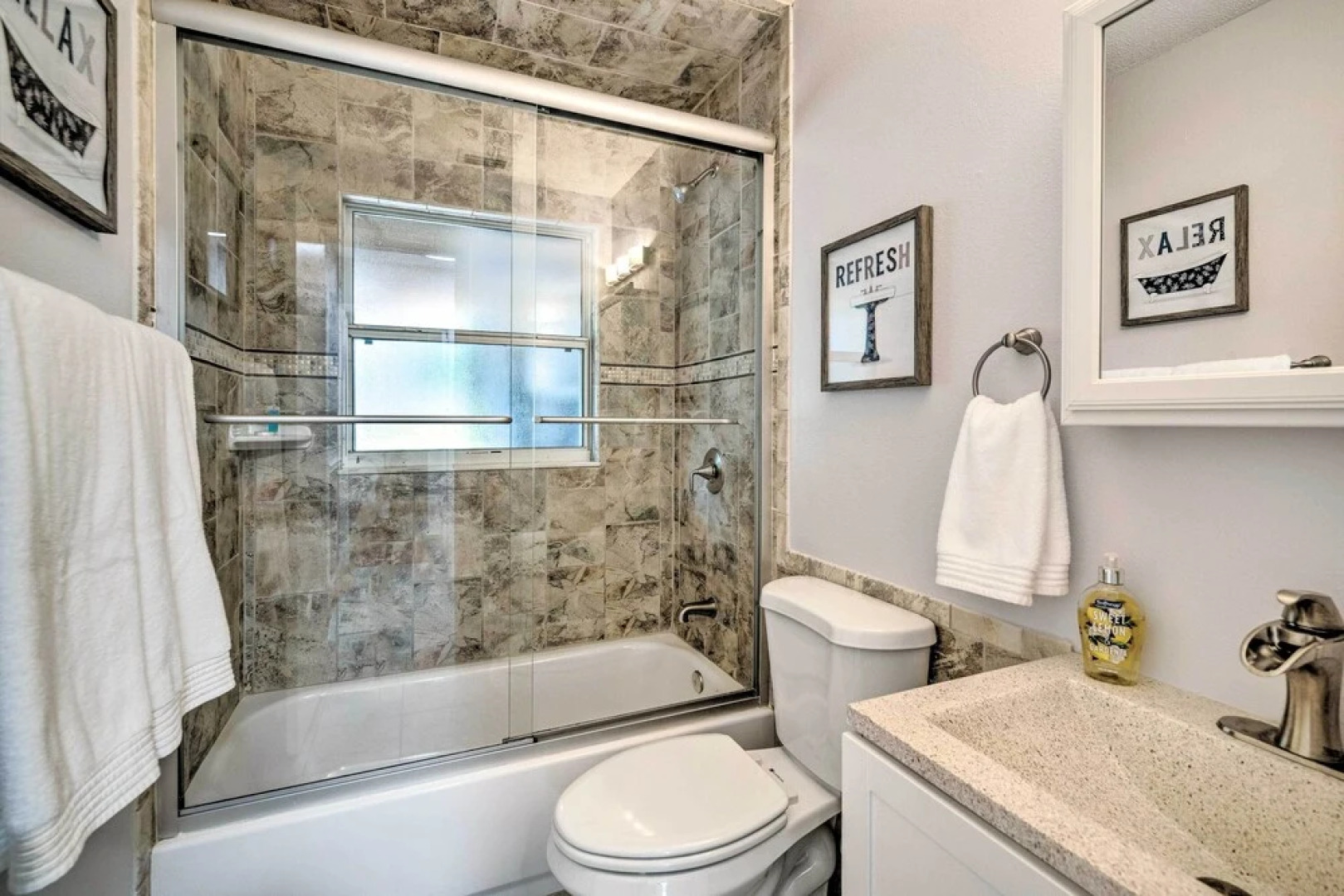 Hot Tub + Game Room: Crystal River Retreat!