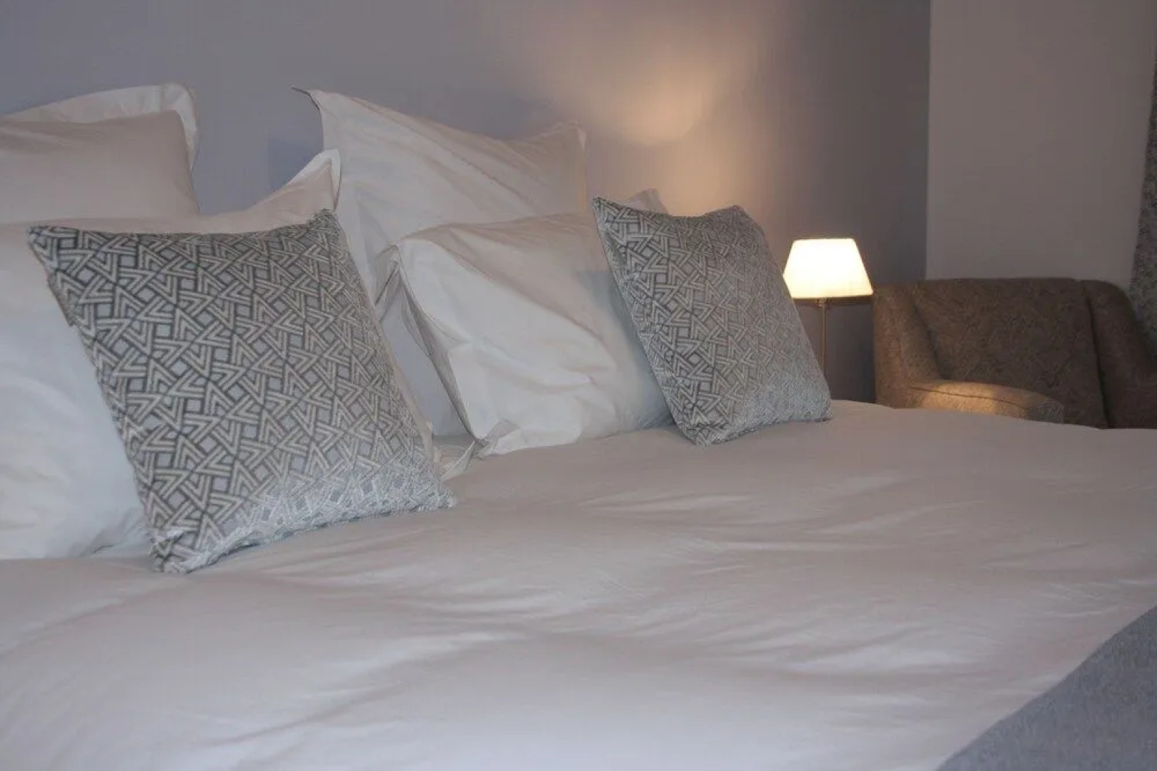 Les Enclos Bed and Breakfast