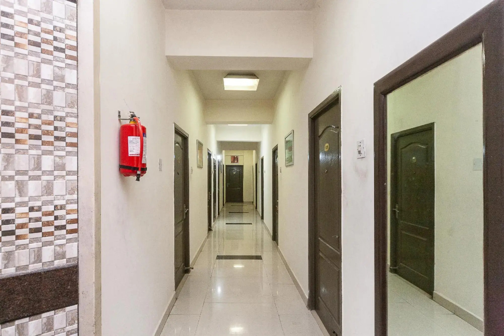 Royal Mughal by OYO Rooms