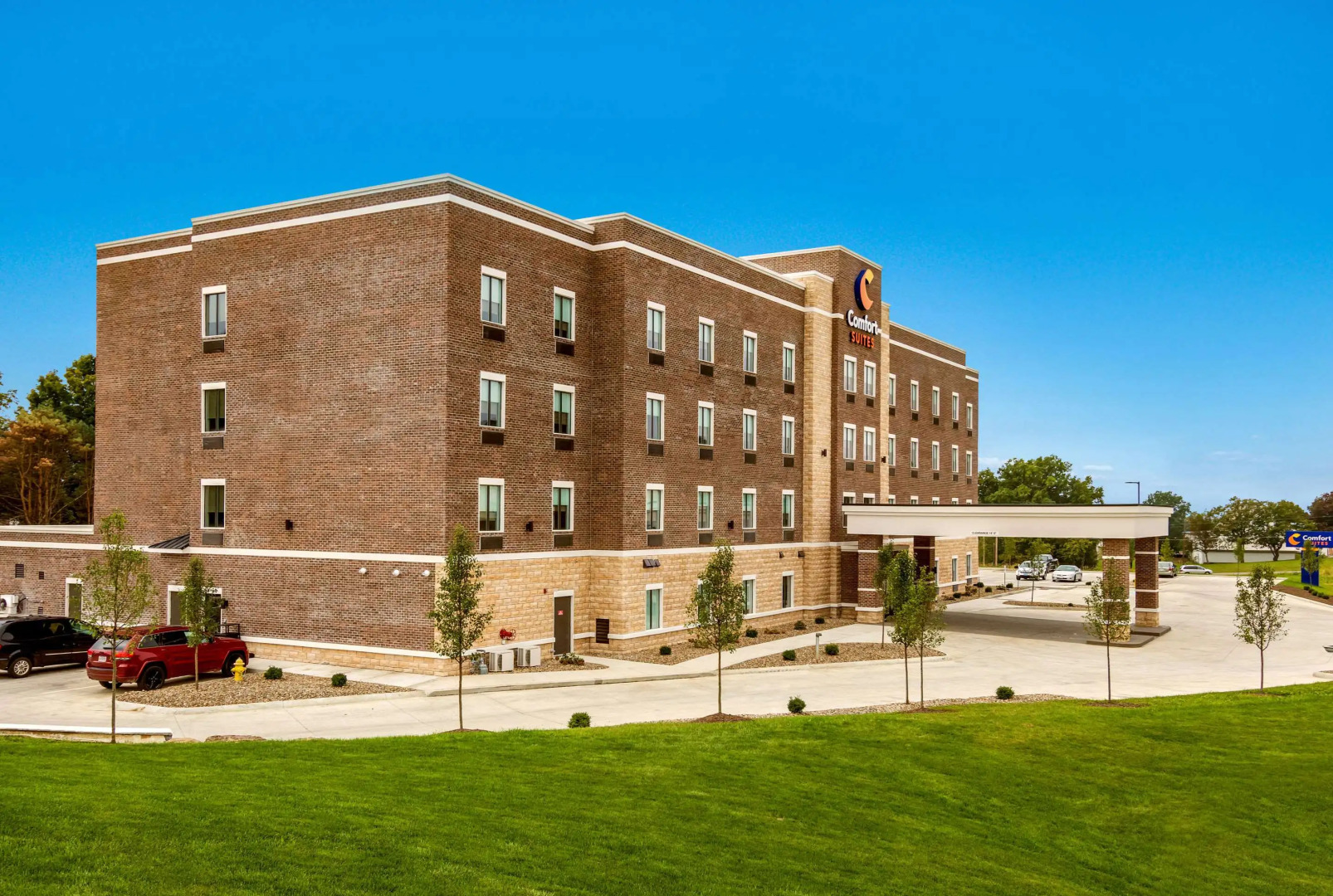 Comfort Suites Wooster near University Campus