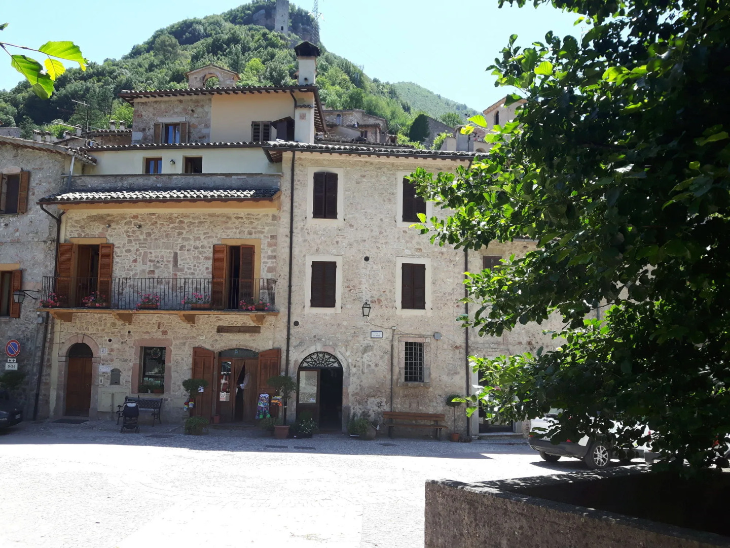 Torre Del Nera Albergo Diffuso & Spa