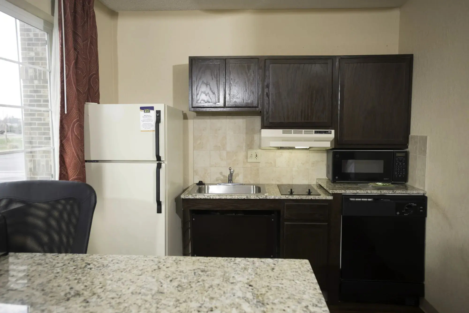 Mainstay Suites Knoxville Airport