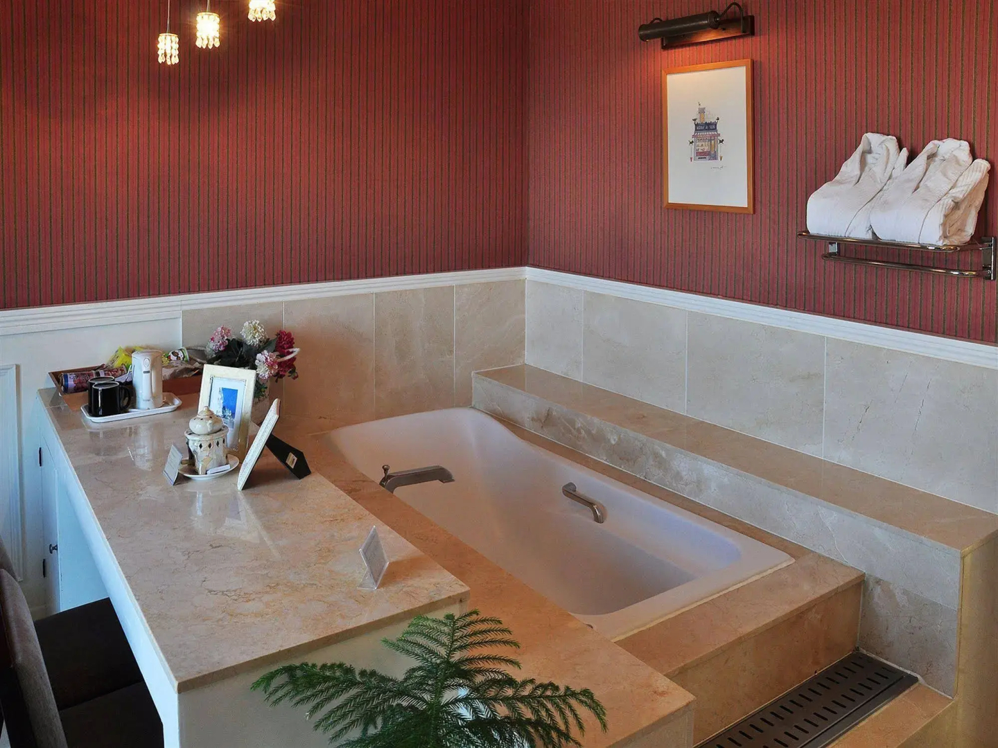 Hotel November