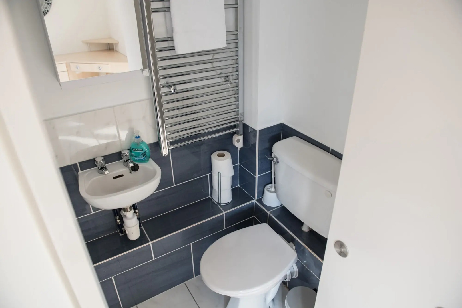 Toothbrush Apartments - Central Ipswich