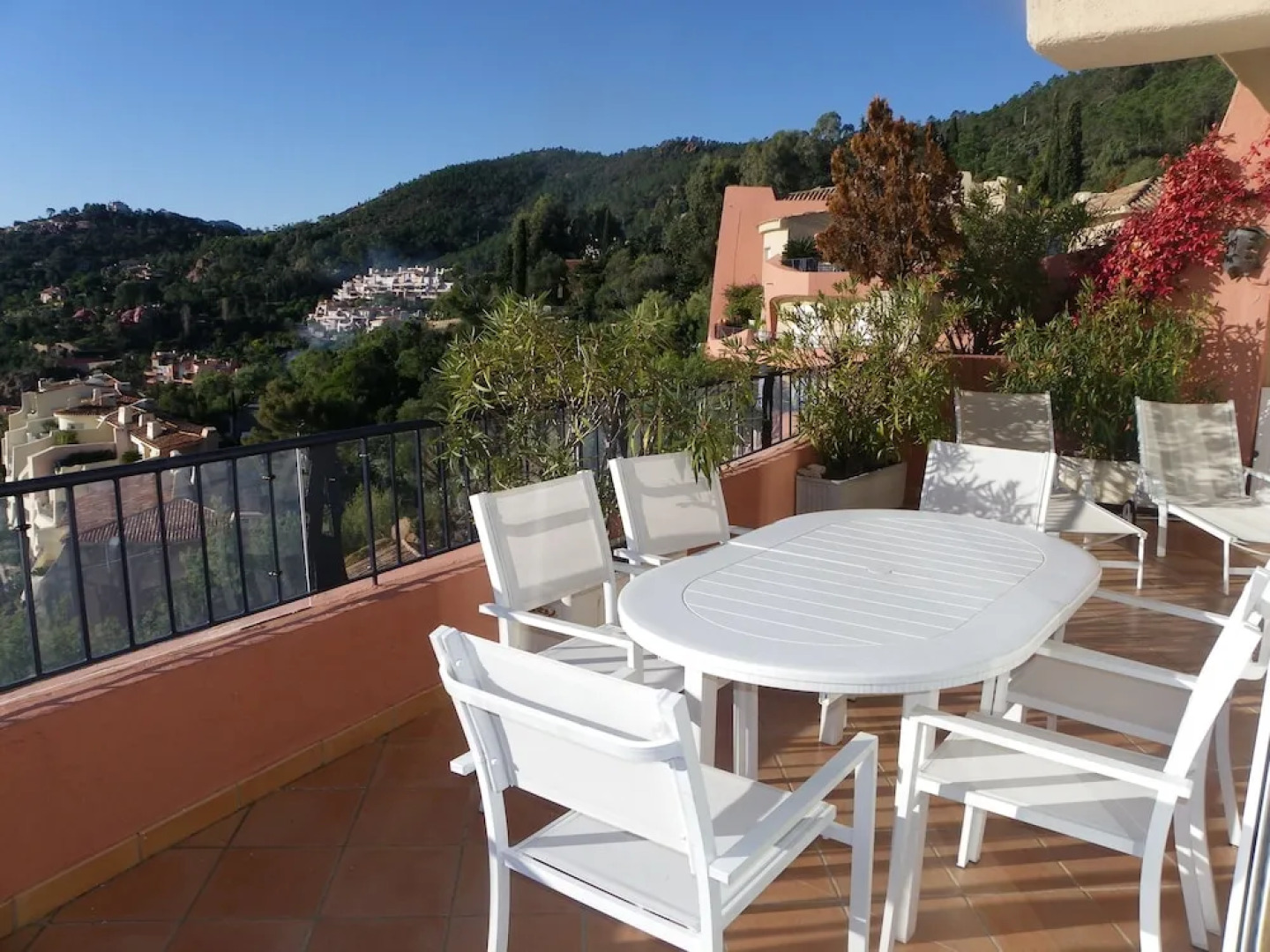 Agence la Galère - Appartement Dahlia 1