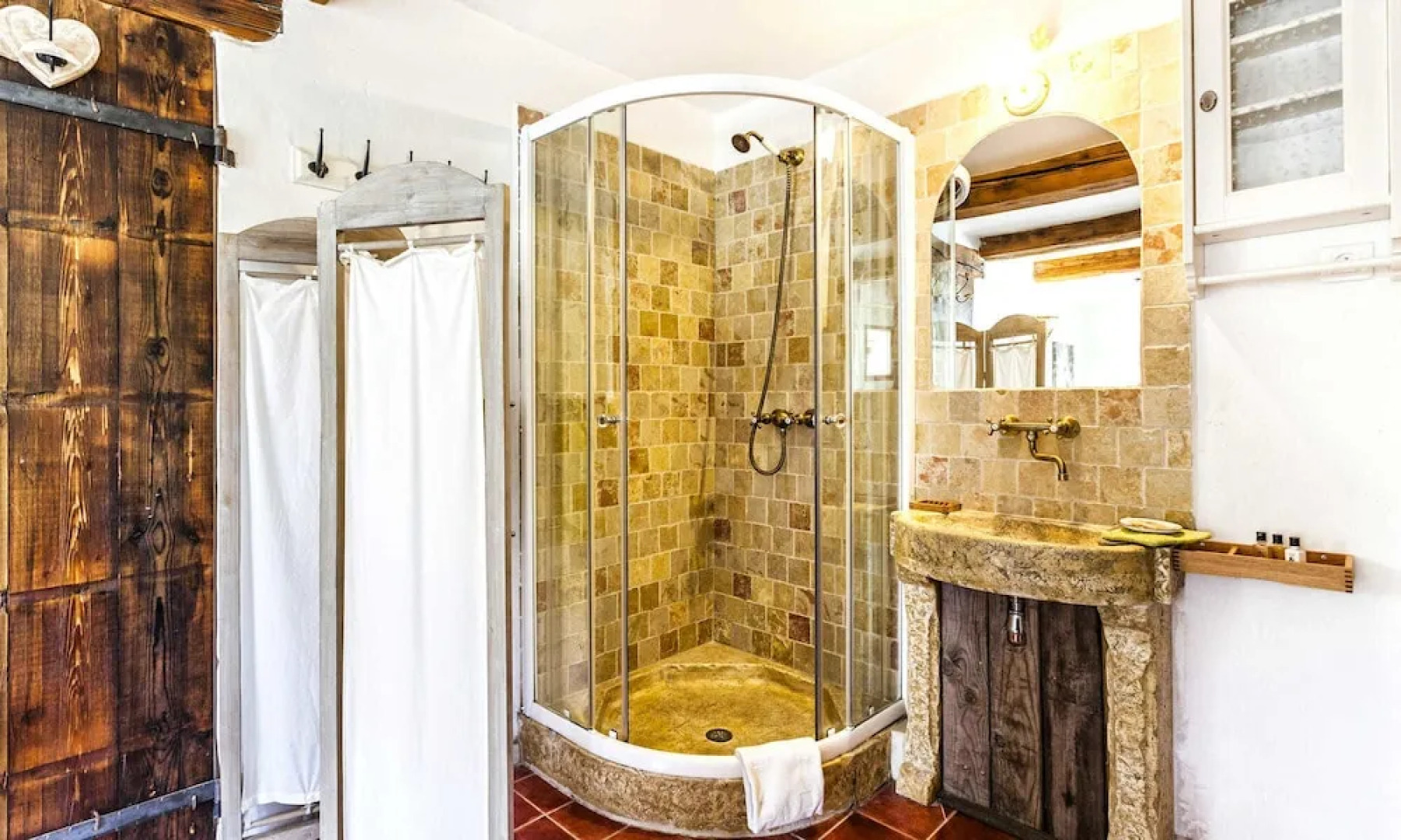 Chambres d'Hôtes Mas La Jaïna