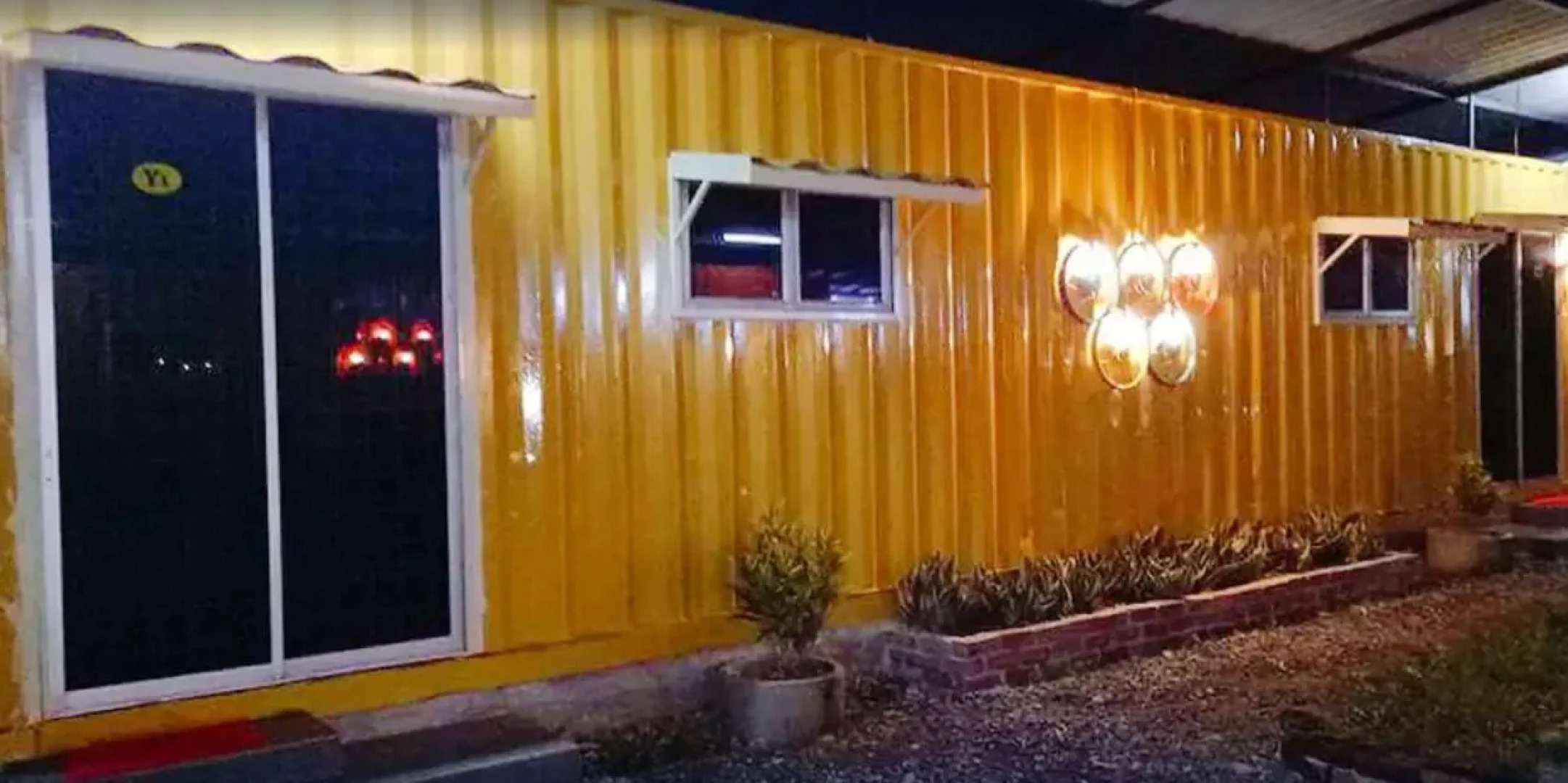 5 Stone Cabin Chalet