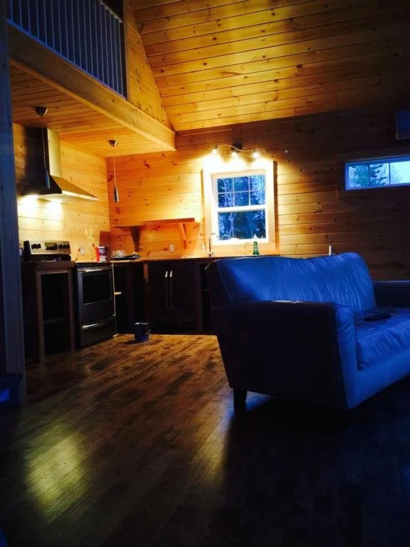 Broadwater Inn & Cottages