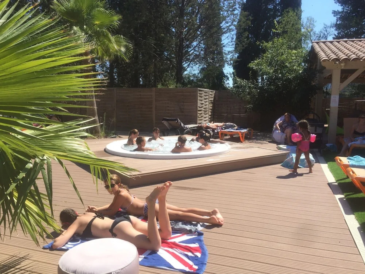 Camping la vallée de Taradeau