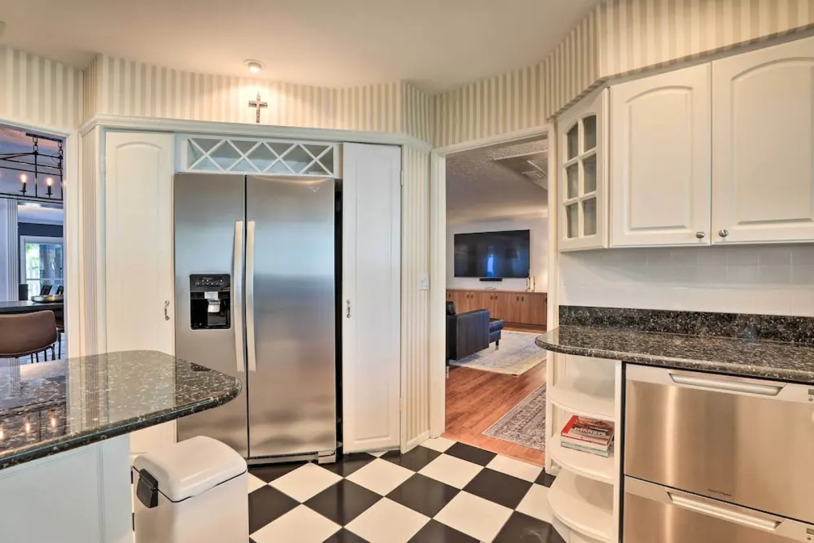 Sarasota Vacation Rental w/ Pool & Game Room!