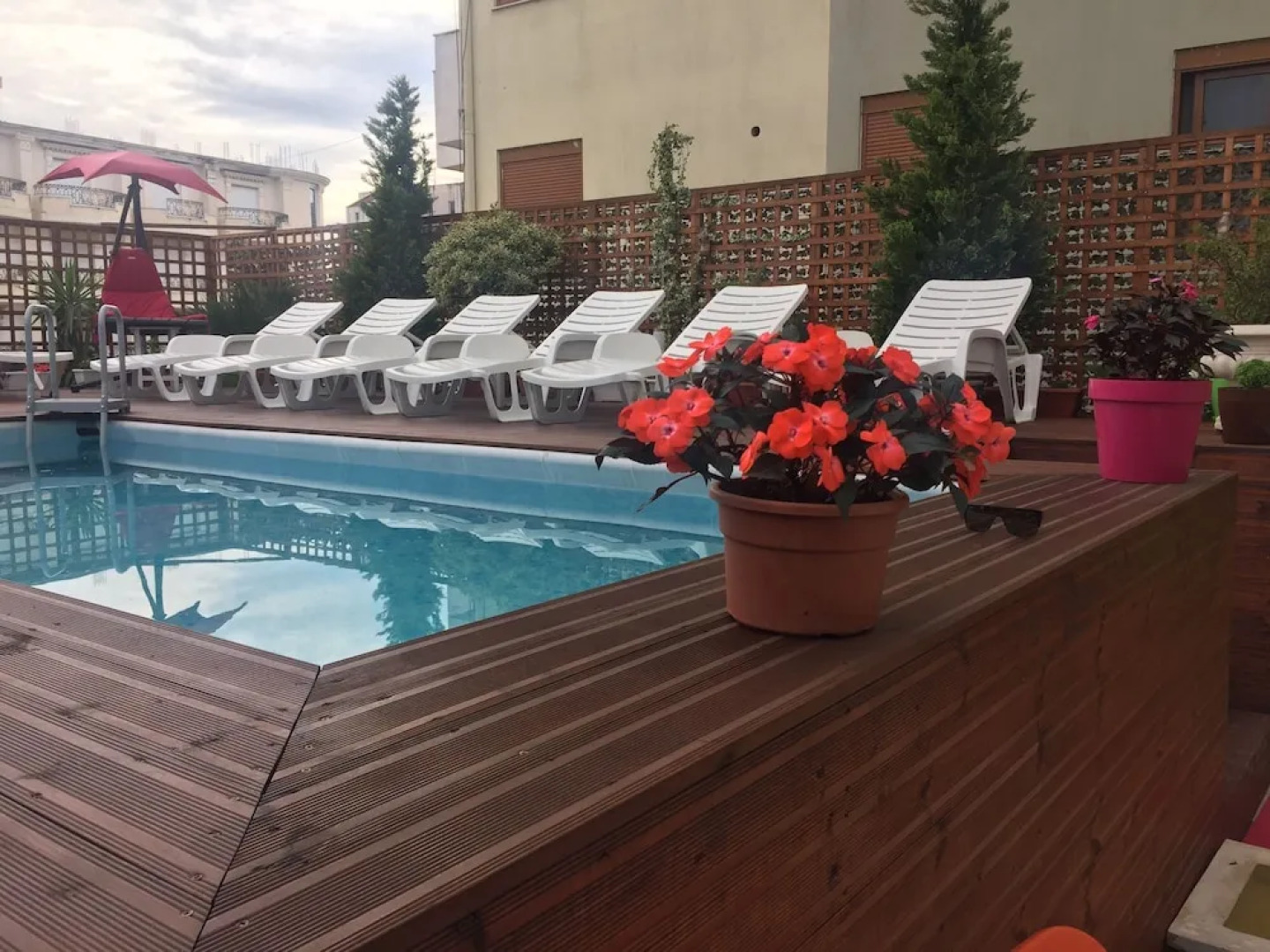 Hotel Sunrise Cameria