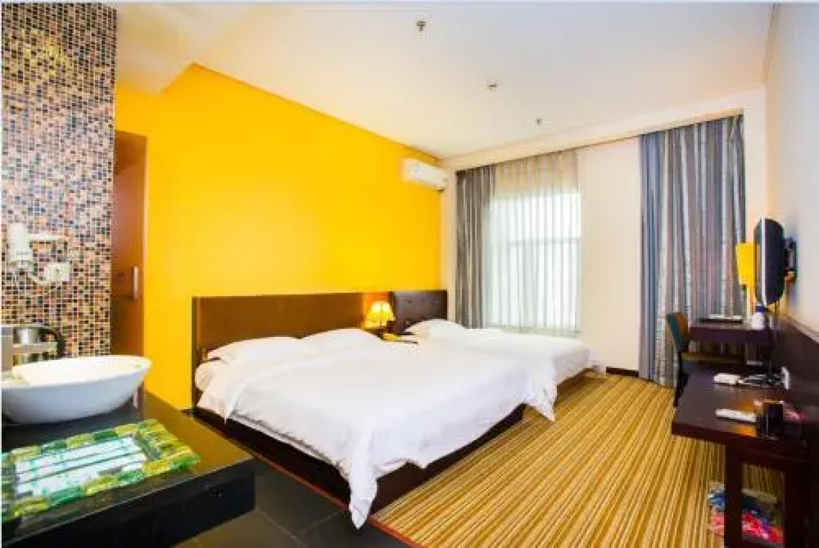 Shenzhen Mingdian Business Hotel