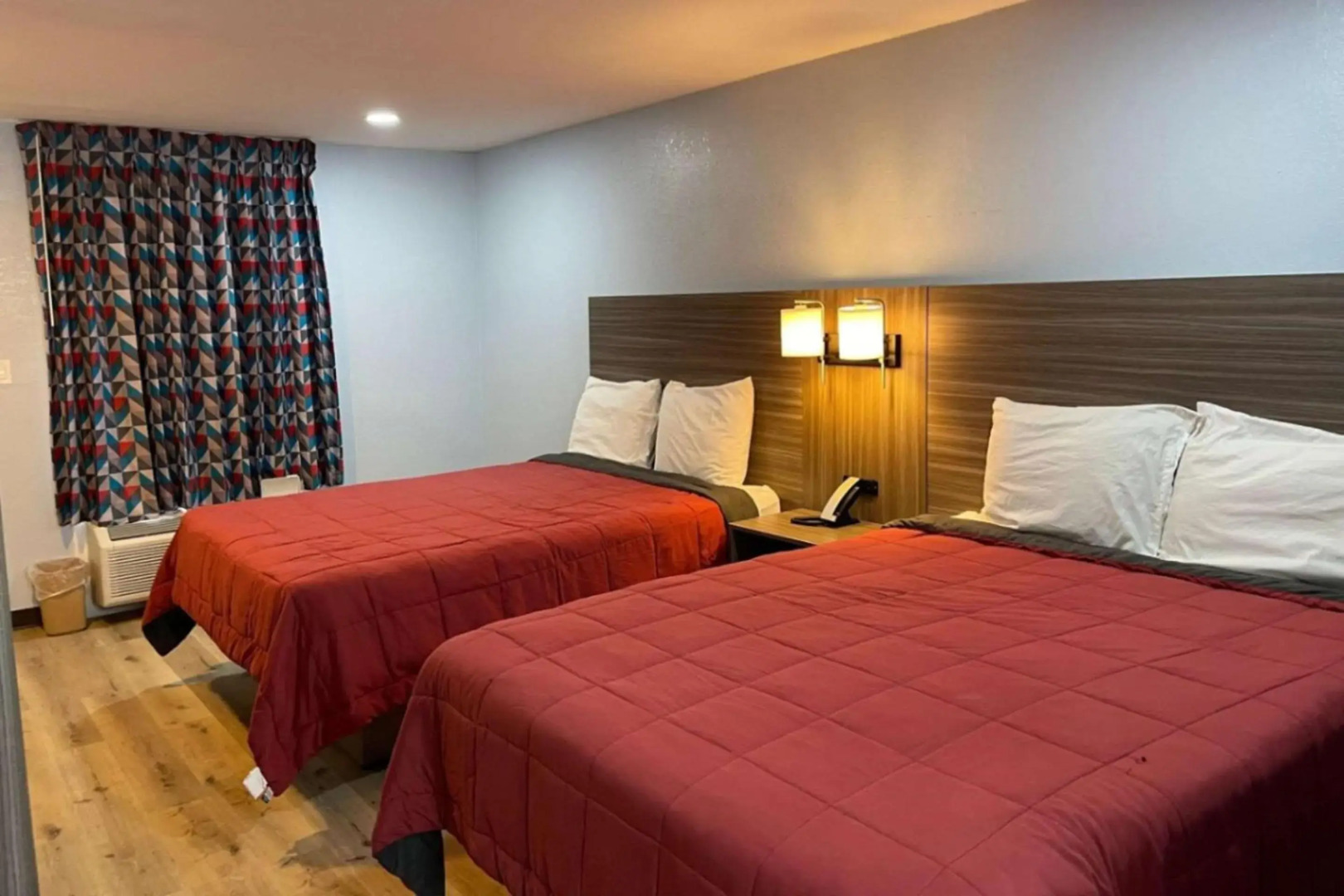 Rodeway Inn & Suites
