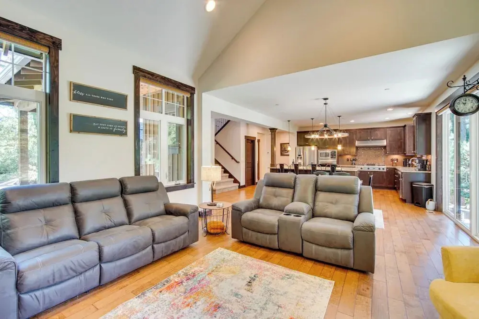 Luxury Home in Suncadia Hot Tub + Fire Pit!