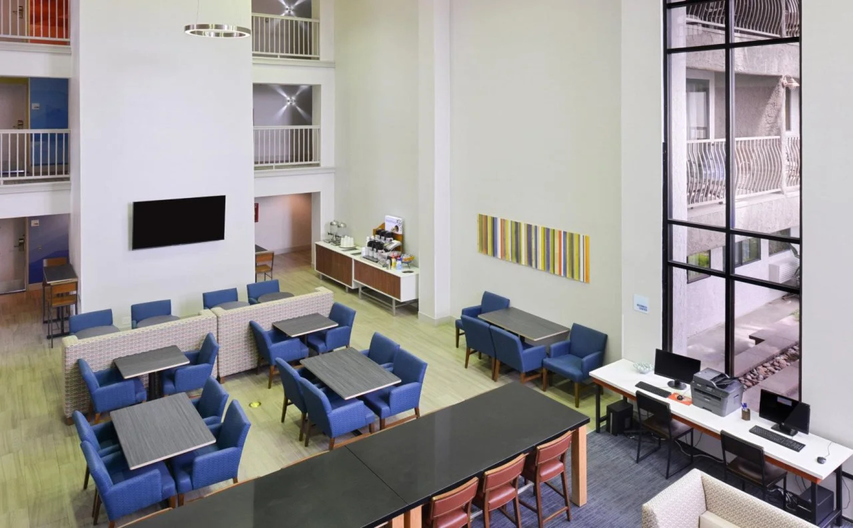 Holiday Inn Express Palm-Desert by IHG