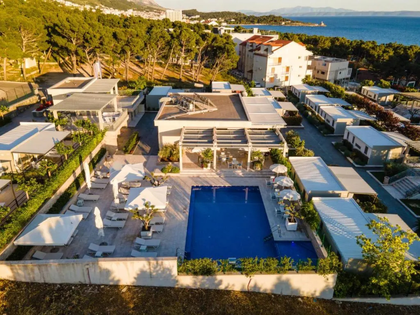 Poseidon Mobile Home Resort - Campsite