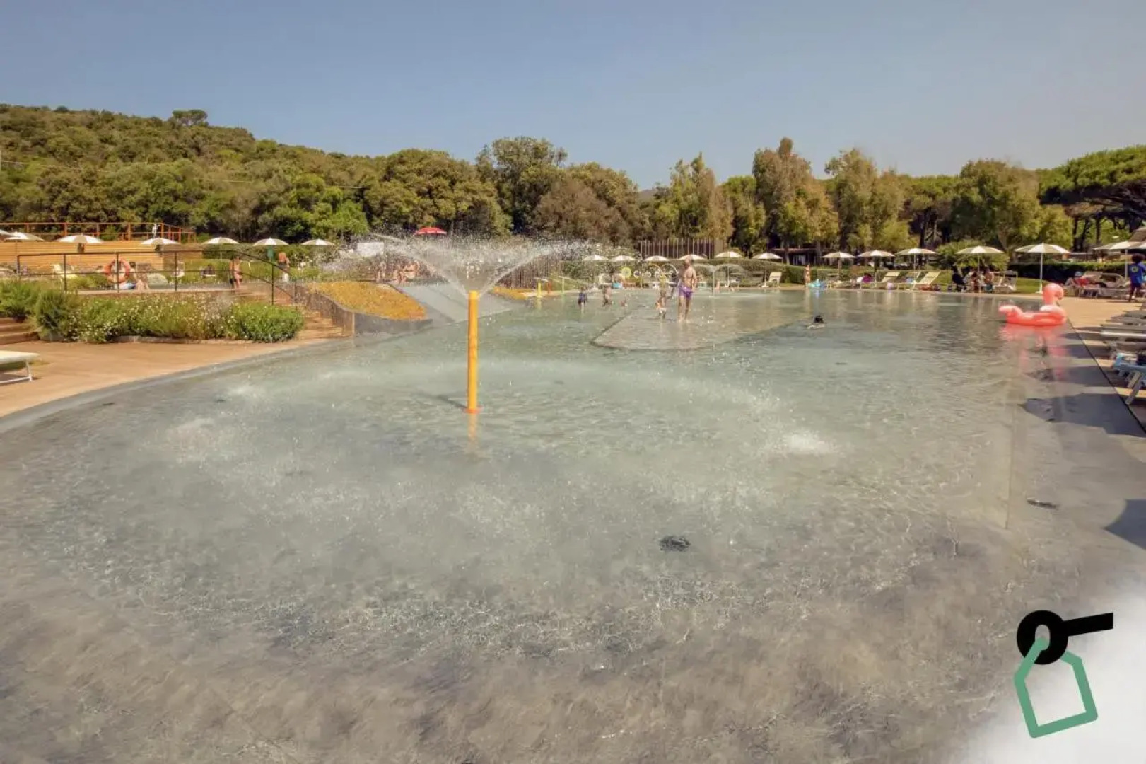 Deluxe - Two Bedroom No.2