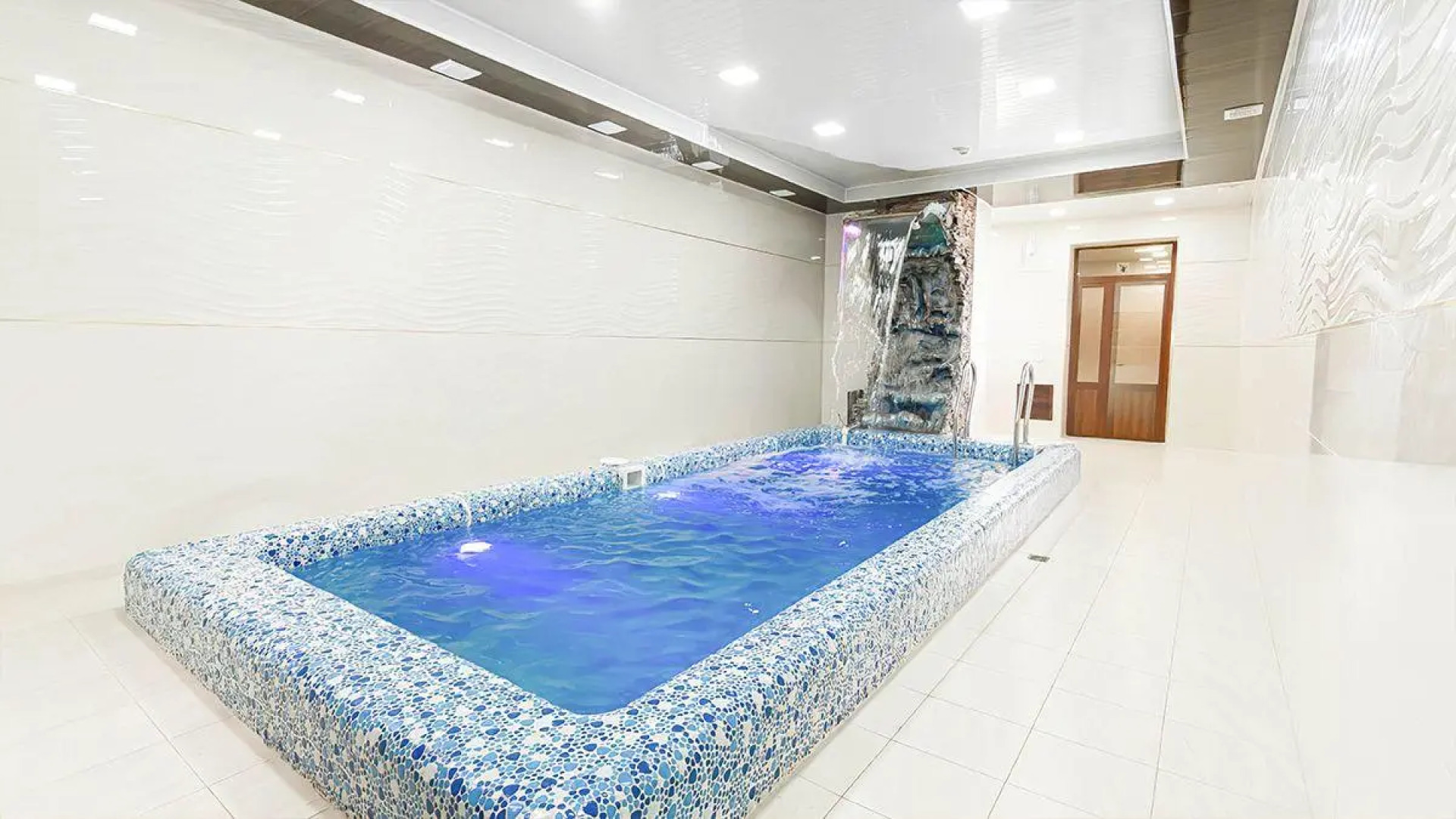 Golden Uzbegim (Голден Узбегин)