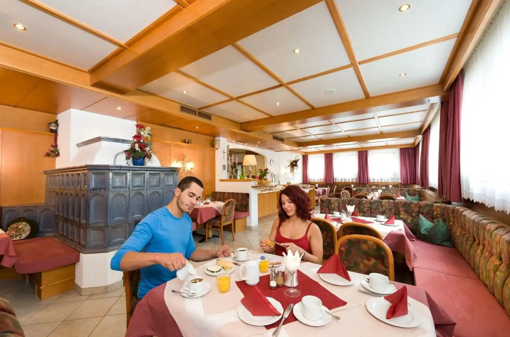 Hotel & Apart Central