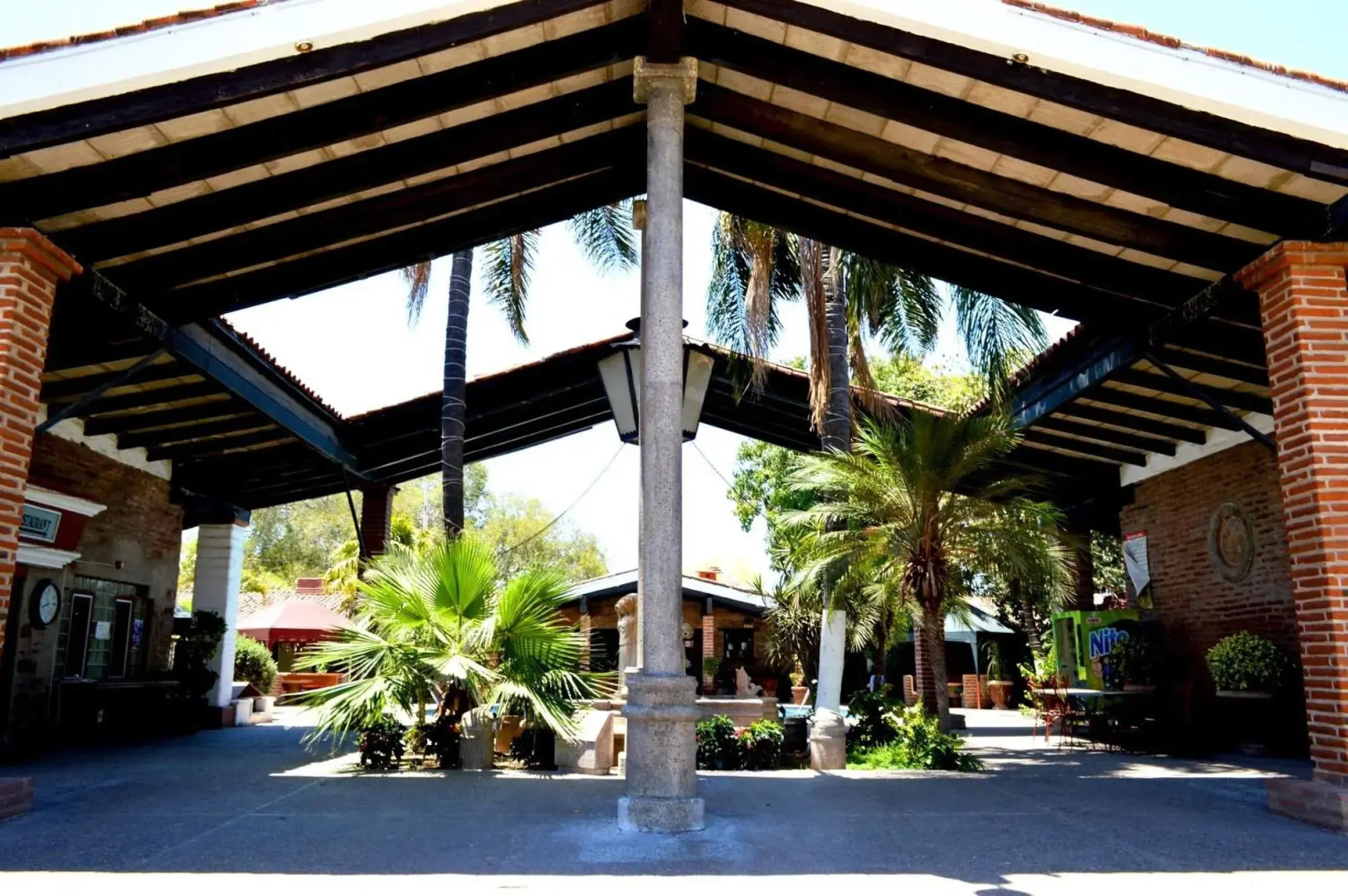 Hotel El Rancho