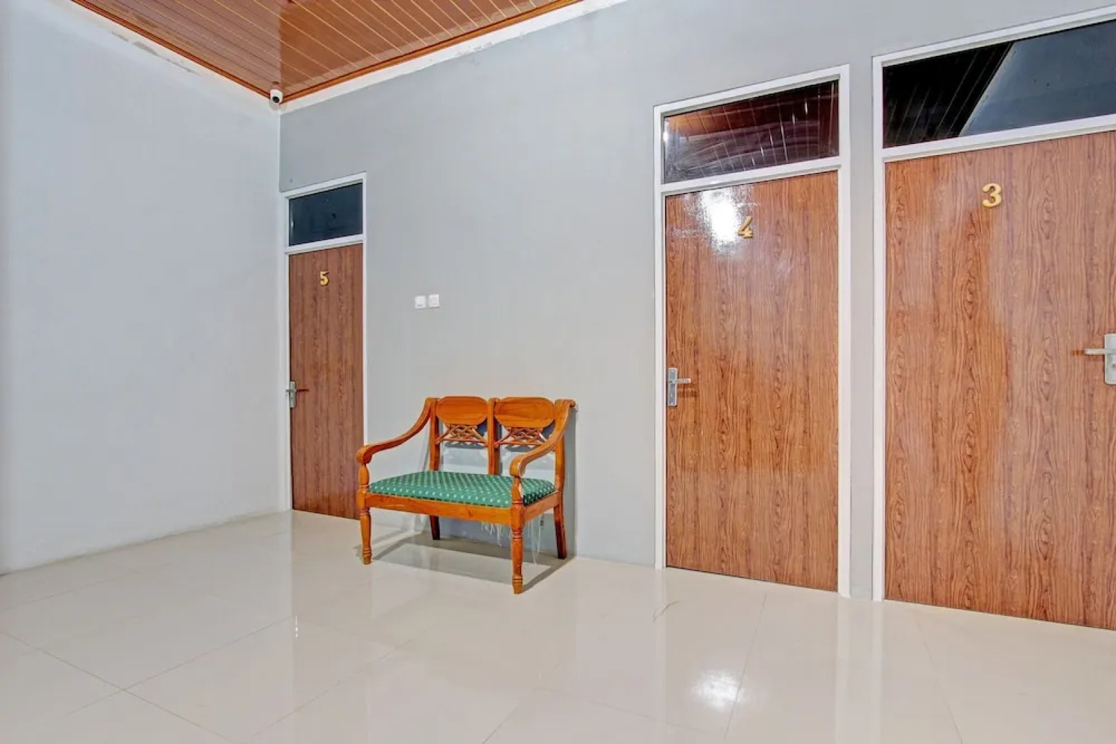 OYO 91960 Fariza House Syariah