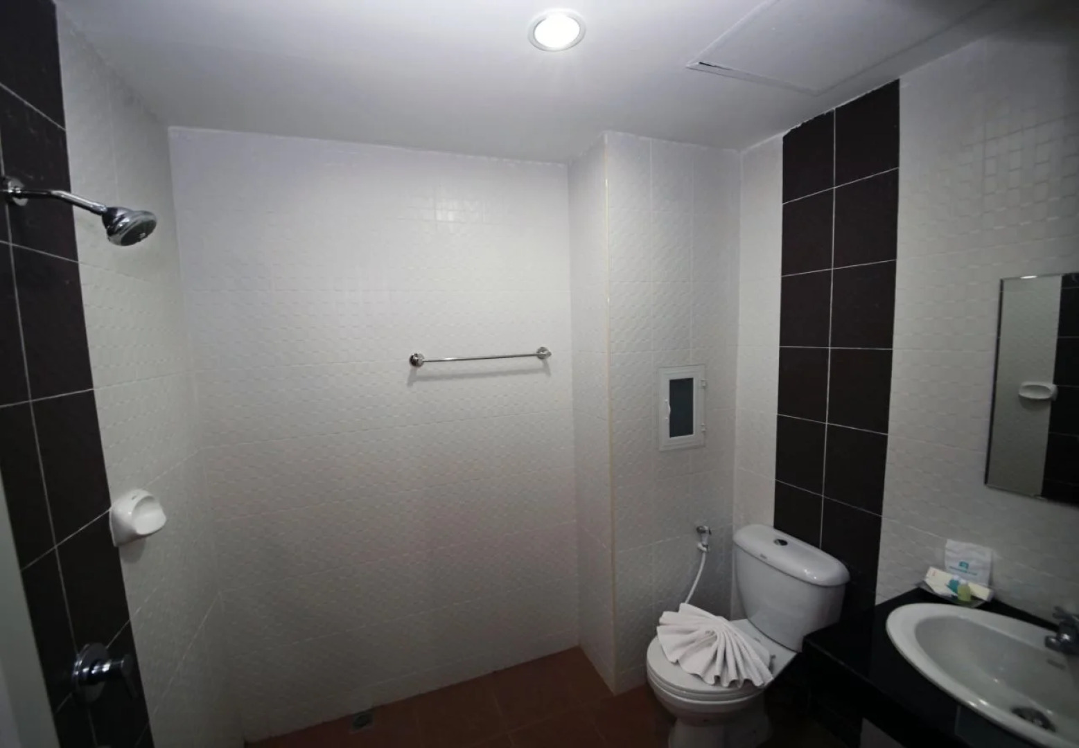 OYO 75321 Gemma Patong