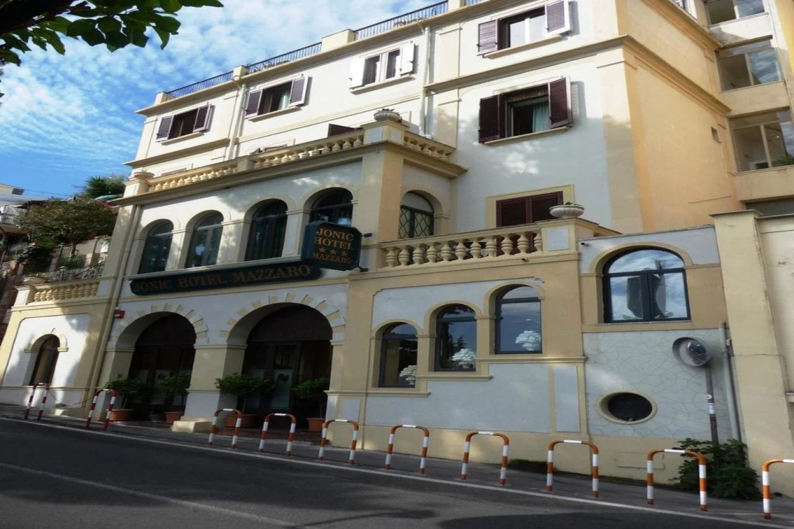 Jonic Hotel Mazzaro'